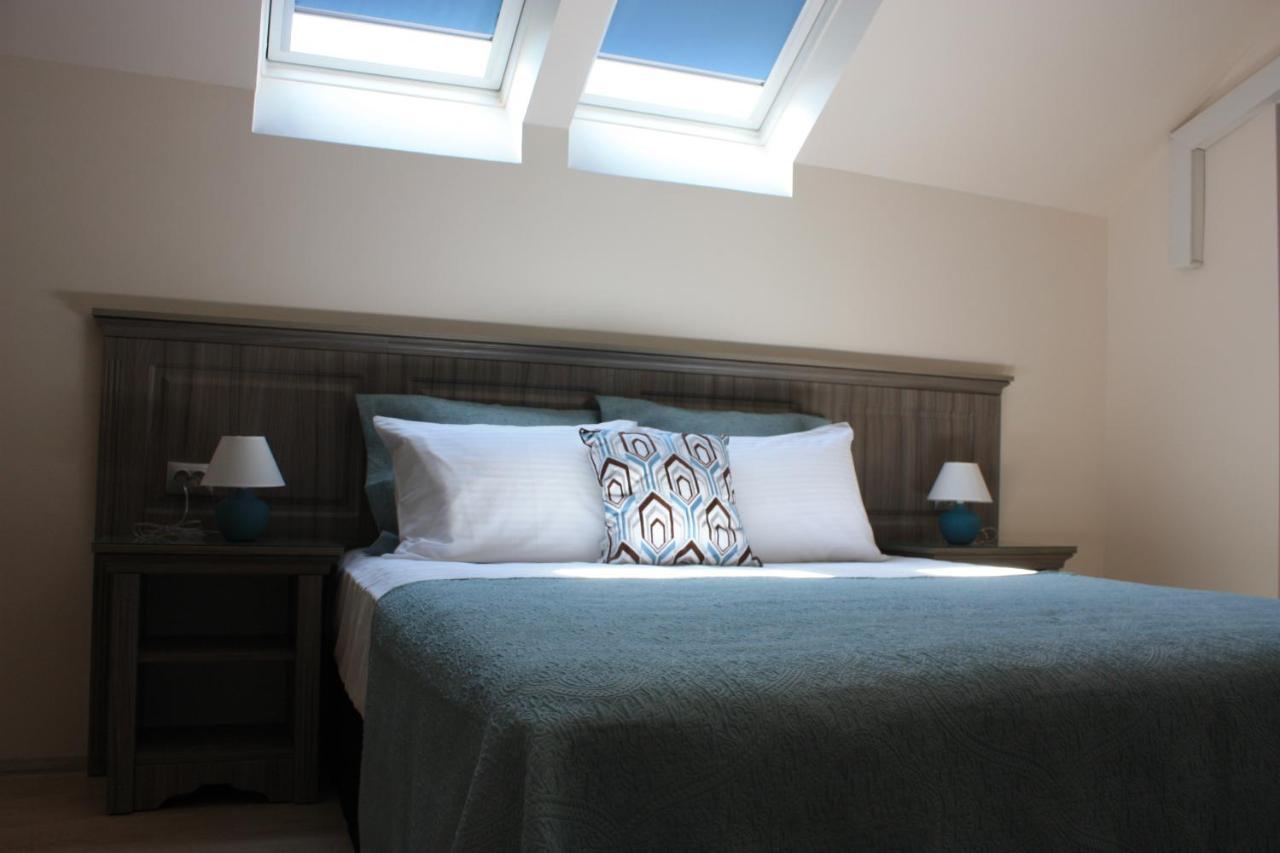 Silva House Hotel Deva Bagian luar foto