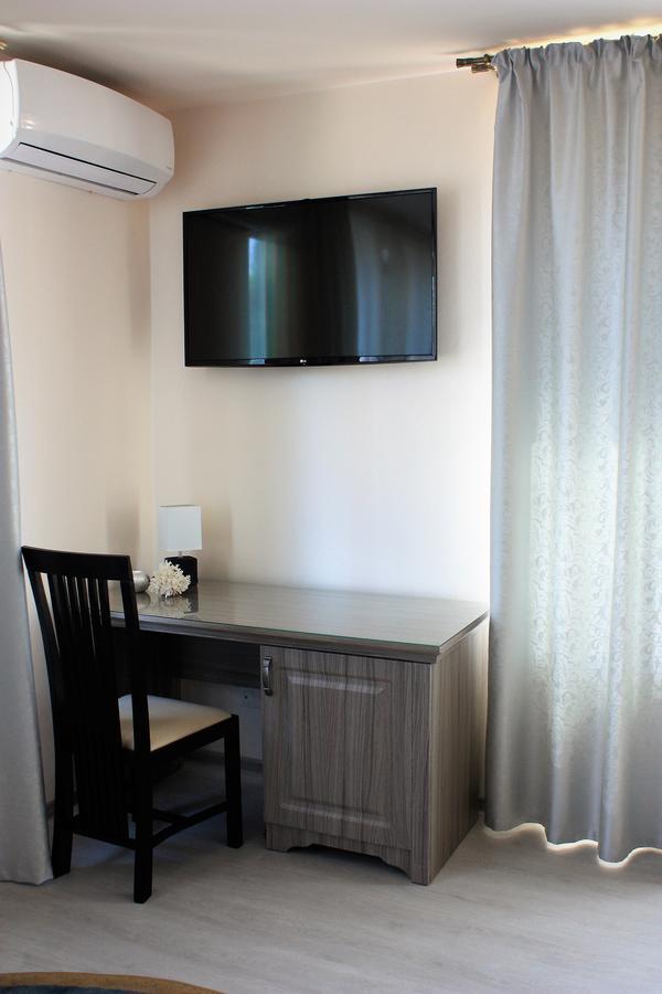 Silva House Hotel Deva Bagian luar foto