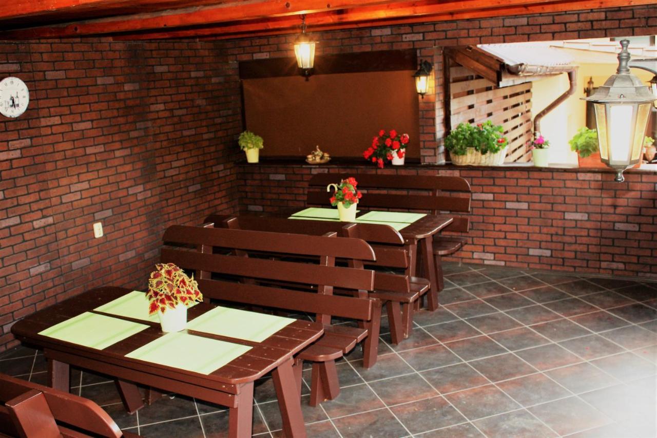 Silva House Hotel Deva Bagian luar foto