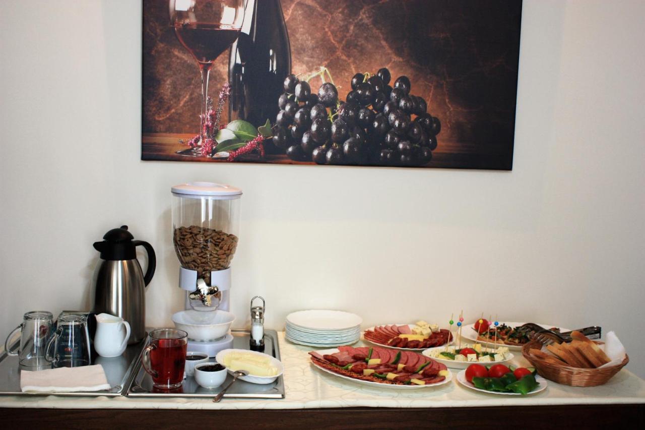 Silva House Hotel Deva Bagian luar foto
